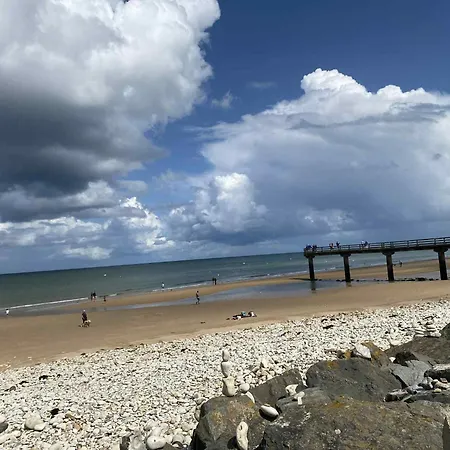 Les Avec Sdb,1 L'interieur Completement Renove En 2024,plage Du Debarquement 5 Minutes A Pied Vierville-sur-Mer