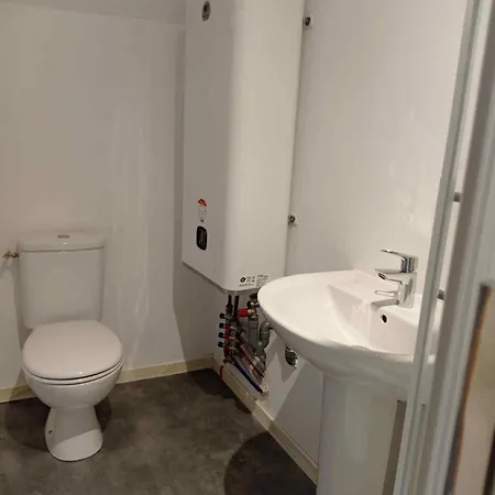 Les Avec Sdb,1 L'interieur Completement Renove En 2024,plage Du Debarquement 5 Minutes A Pied Värdshus Vierville-sur-Mer