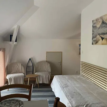 Värdshus Les Avec Sdb,1 L'interieur Completement Renove En 2024,plage Du Debarquement 5 Minutes A Pied