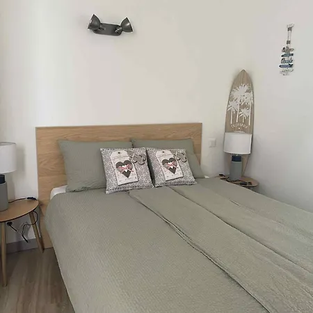 Värdshus Les Avec Sdb,1 L'interieur Completement Renove En 2024,plage Du Debarquement 5 Minutes A Pied